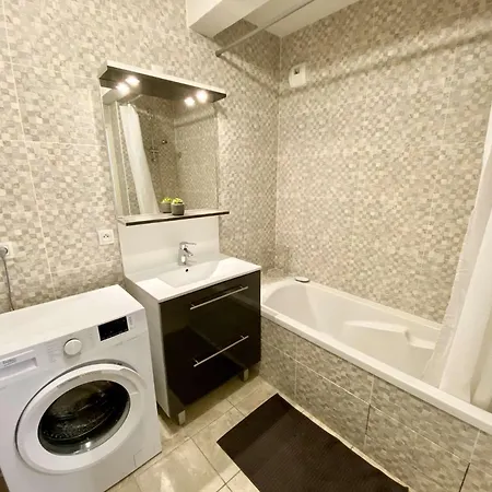 Captal Beau 2 Pieces Coeur De Parking Terrasse Apartment La Teste-de-Buch