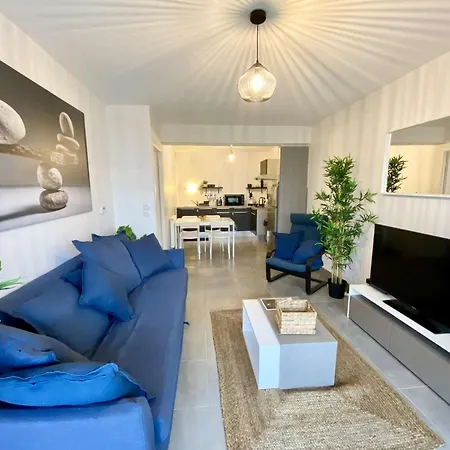 Captal Beau 2 Pieces Coeur De Parking Terrasse Apartment La Teste-de-Buch